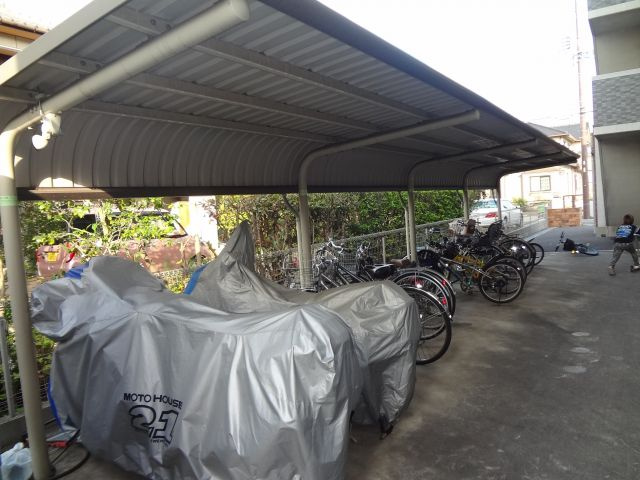 高浜市二池町２丁目の賃貸マンションのその他共用部分|自転車置場