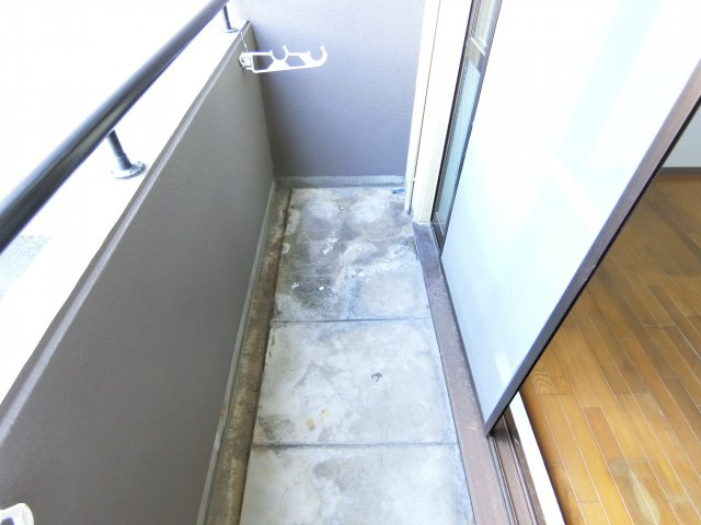 レジデンス遊園前のバルコニー