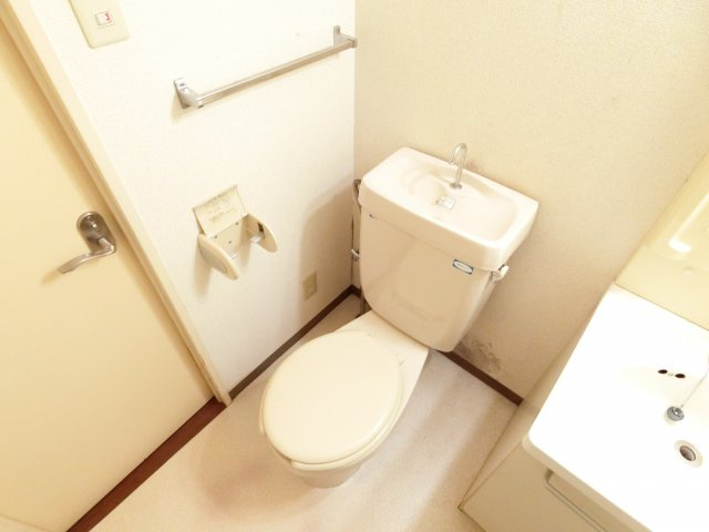 レジデンス遊園前のトイレ
