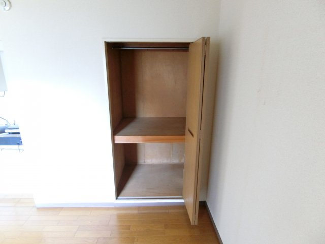 レジデンス遊園前の収納