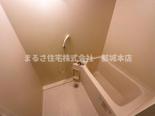 ピアコート旭21の浴室