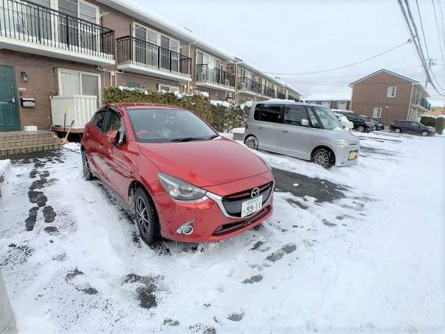 リビングタウン長橋台Ｂの駐車場