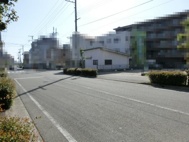 小久保5丁目　土地の前面道路含む現地写真