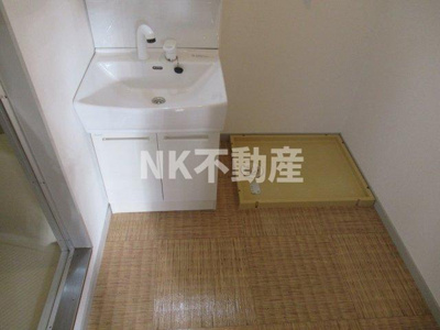 【洗面所】 | サンライフ若江東（若江岩田賃貸） | 使いやすい洗面所です