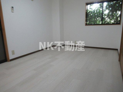 【居間・リビング】 | 大宝グランシャリオ（河内小阪賃貸） | 洋室です