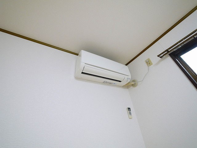 雅叙園ハイツの設備|エアコン