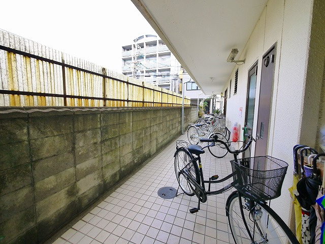 雅叙園ハイツのその他共用部分|駐輪場です。