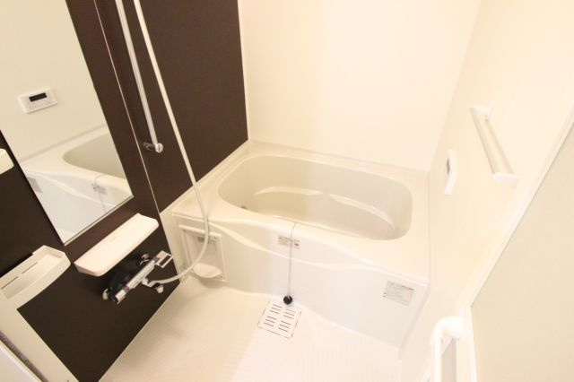 インペリアルライフの浴室