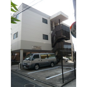 【駐車場】 | アバンセ室見 | カースペースがあります