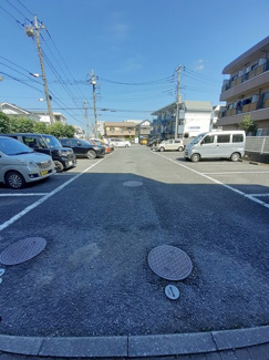 【駐車場】