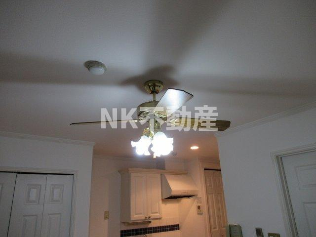 【内装】 | プロシード八戸ノ里（八戸ノ里賃貸） | お洒落な照明です