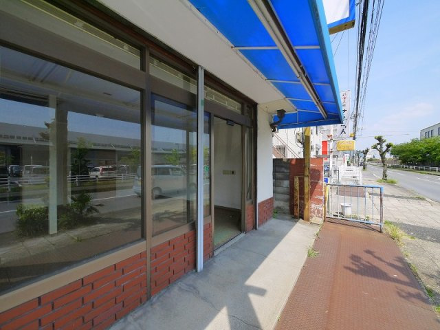 西九条店舗の周辺