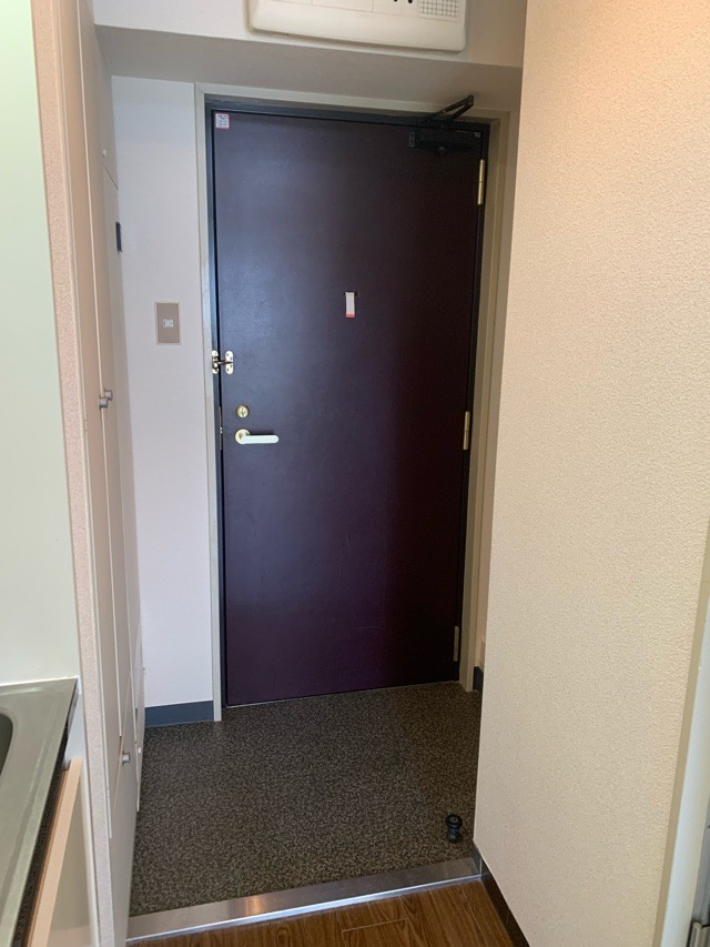 スルガアーバンビレッジの玄関