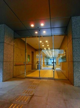 ミレニアムガーデンコートのエントランス|ミレニアムガーデンコート