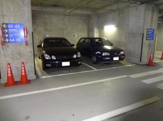 ミレニアムガーデンコートの駐車場|ミレニアムガーデンコート