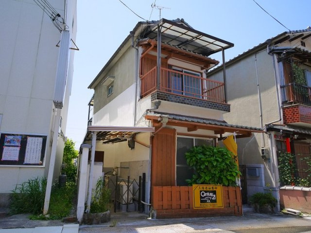 南紀寺町４丁目一戸建の外観|キレイな外観です。