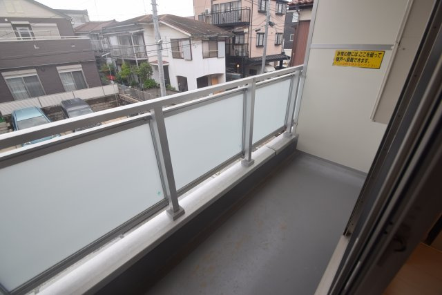 リブリ・ルフェリドーチェ船橋のバルコニー|お洗濯にも便利なバルコニー付き