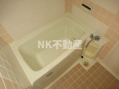 【浴室】 | メゾンドール若江北（若江岩田賃貸） | お風呂で日々の疲れを落としましょう