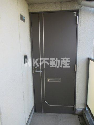 【玄関】 | メゾンドール若江北（若江岩田賃貸） | ゆったりとした玄関です