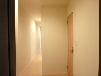 【玄関】 | メゾン・イセキス曽根