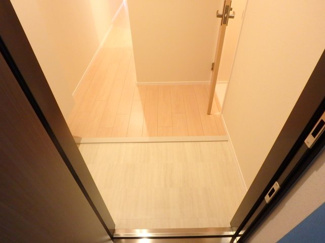 【玄関】 | メゾン・イセキス曽根