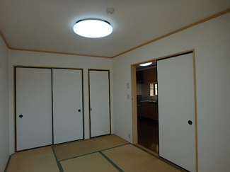 【寝室】 | 甲子園マンション２