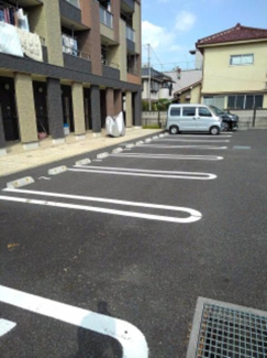 【駐車場】