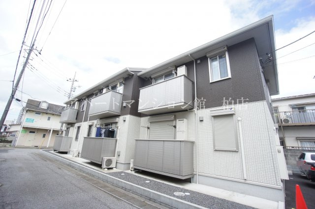 リラッサの外観