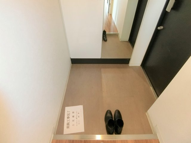 【玄関】 | ヴィーブル駒川Ferio