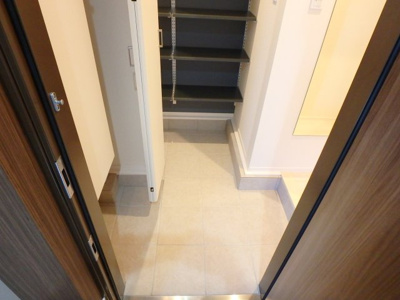 【玄関】 | ヌメロ・ウノ甲子園口