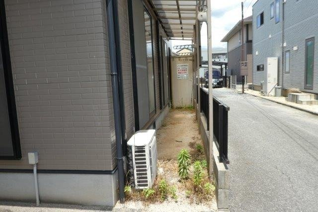 メゾウッド中原の庭|１F庭＋テラス