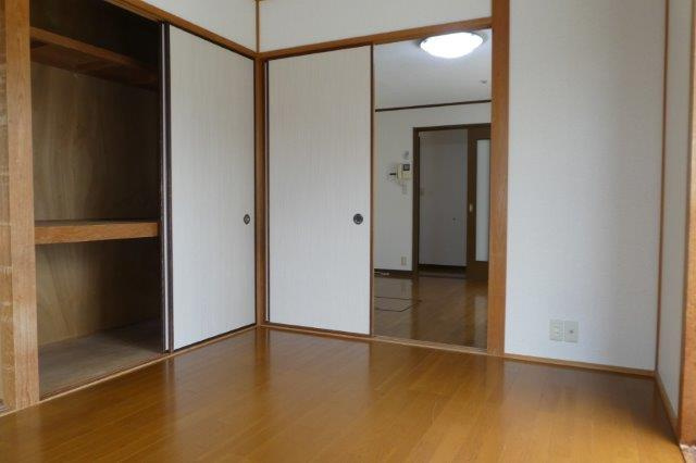 メゾウッド中原の居間・リビング