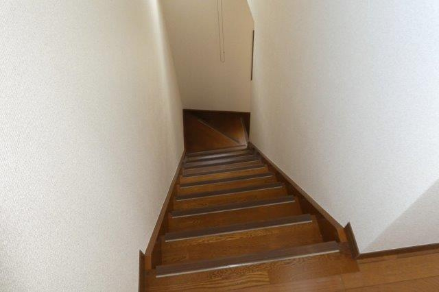 メゾウッド中原のその他|階段