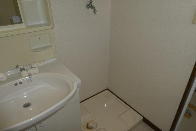 メゾウッド中原のその他|洗濯機置き場