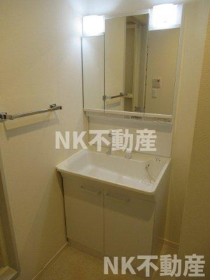 【洗面所】 | FERIO(フェリオ）（河内永和賃貸） | 脱衣スペースもあります