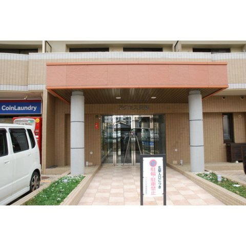 アクセス天神のエントランス|高級感のあるエントランス