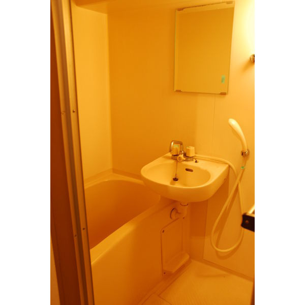 アクセス天神の浴室|写真は別号室タイプです