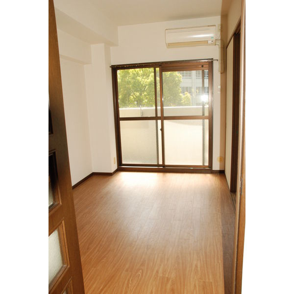 アクセス天神の洋室|写真は別号室タイプです