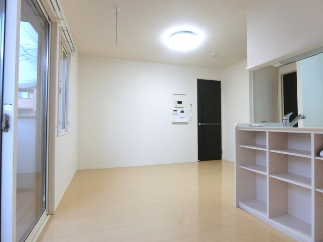 【洋室】 | CASA　de　Tomo | LDK