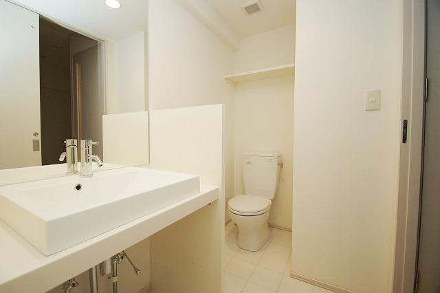 レジディア警固の洗面所|レジディア警固(1R）サニタリールーム