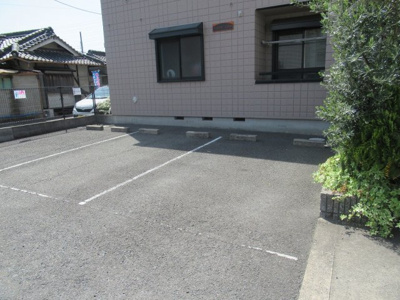 【駐車場】 | ジョインくさか(新石切賃貸） | 空きはご確認下さい