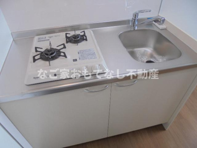 【キッチン】 | アースクエイク上条A棟 | モデルルーム（同型タイプ）