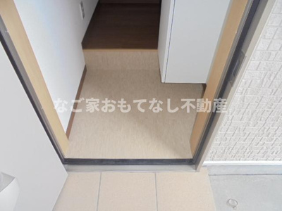 【玄関】 | アースクエイク上条A棟 | モデルルーム（同型タイプ）