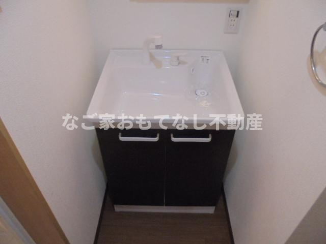 【洗面所】 | アースクエイク上条A棟 | モデルルーム（同型タイプ）