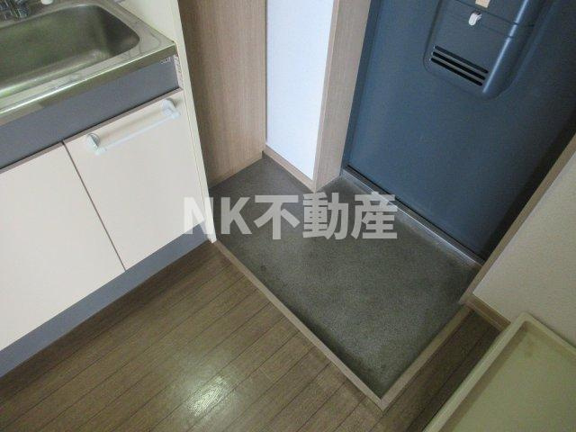 【玄関】 | ガリューコート菱屋西（長瀬賃貸） | 毎日通る玄関はこちらです