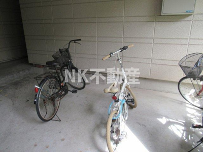 【その他】 | ガリューコート菱屋西（長瀬賃貸） | 駐輪場です