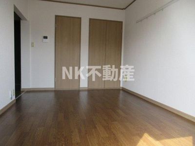 【居間・リビング】 | ガリューコート菱屋西（長瀬賃貸） | 洋室です