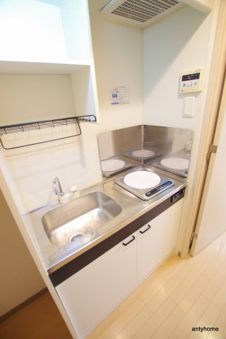 ニューシティアパートメンツ西天満　仲介手数料無料のキッチン