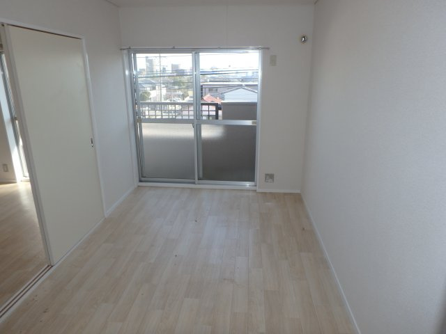 ＫＩＲＡＫＵハイツ宮路の洋室