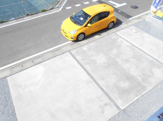 【駐車場】